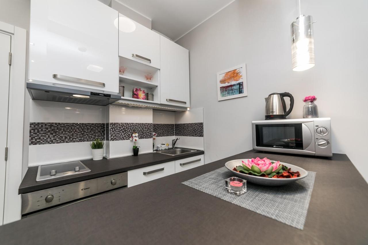 Gray Luxe Appartement Belgrado Buitenkant foto