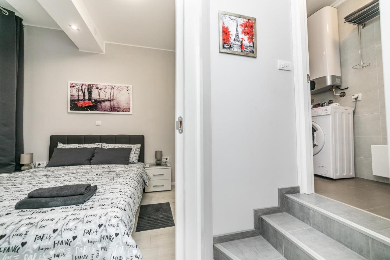 Gray Luxe Appartement Belgrado Buitenkant foto