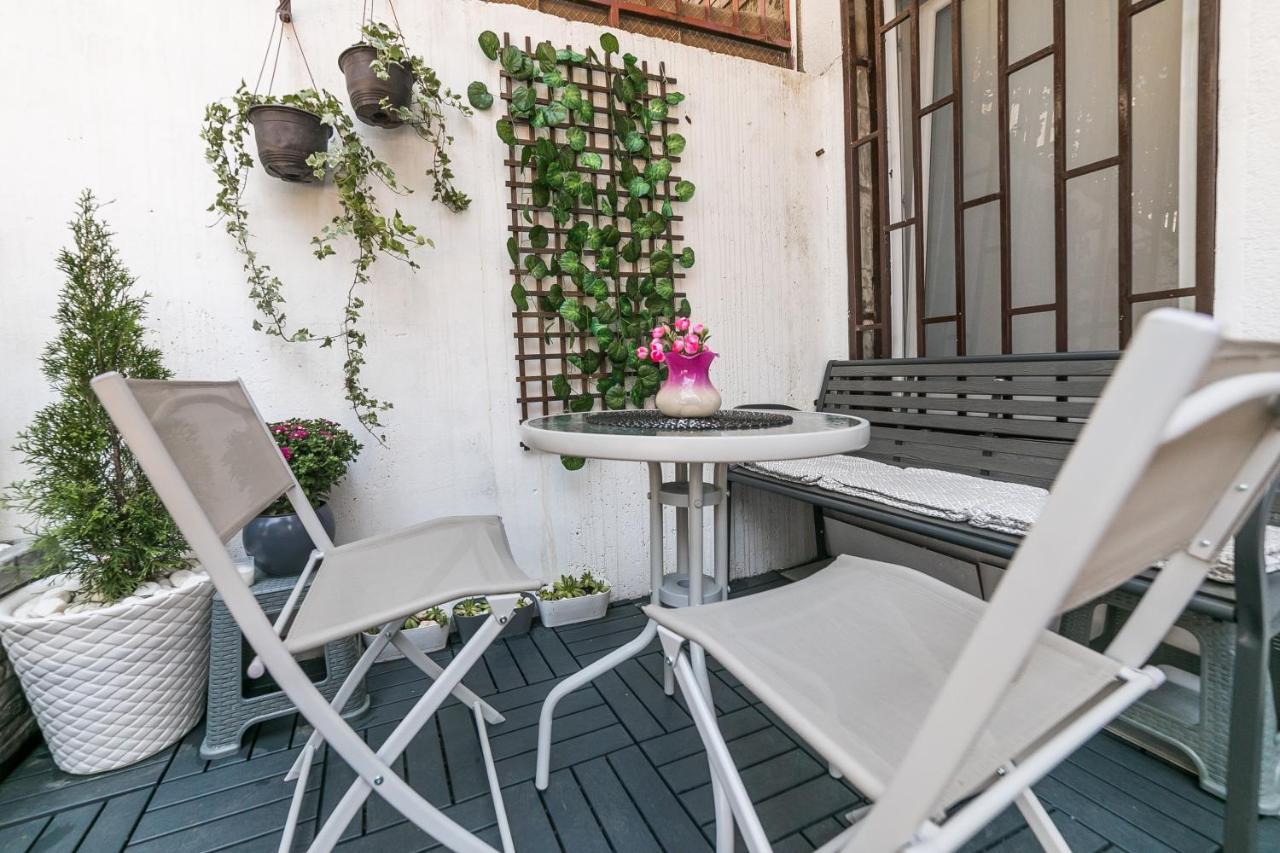 Gray Luxe Appartement Belgrado Buitenkant foto