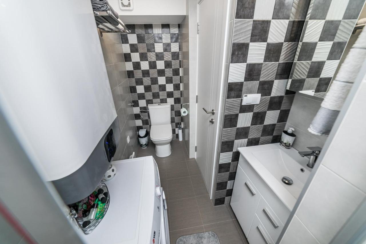 Gray Luxe Appartement Belgrado Buitenkant foto