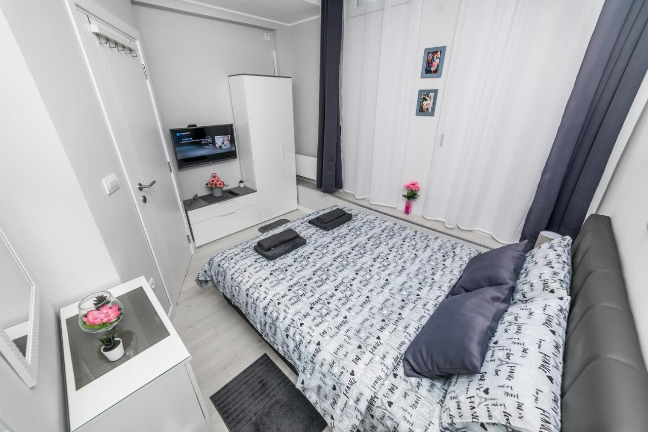 Gray Luxe Appartement Belgrado Buitenkant foto